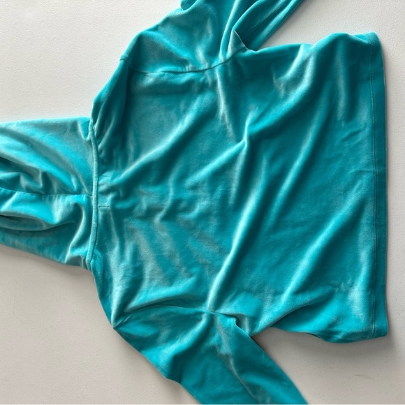 Juicy Couture Blue Velour Cropped Sweatshirt - Picture 5 of 5